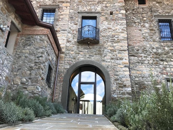 Gallery - Podere Castel Merlo Resort