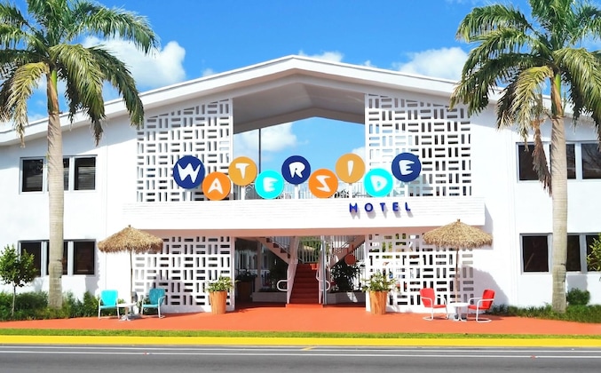 Gallery - Waterside Hotel And Suites