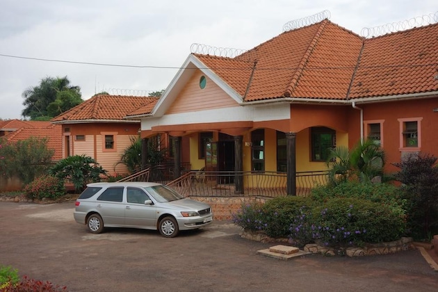 Gallery - Impala Suites Hotel