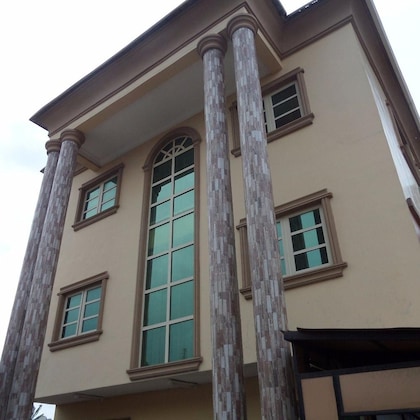 Gallery - Sugarland Hotel & Suites