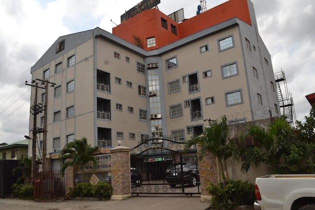 Gallery - Valley Front View Hotel