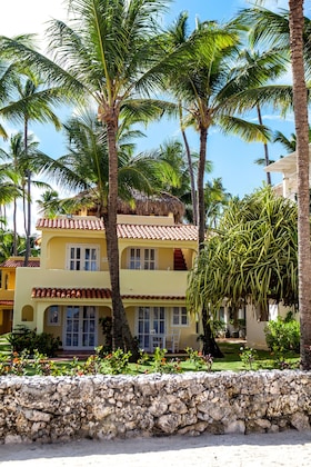 Gallery - Los Corales Beach Village