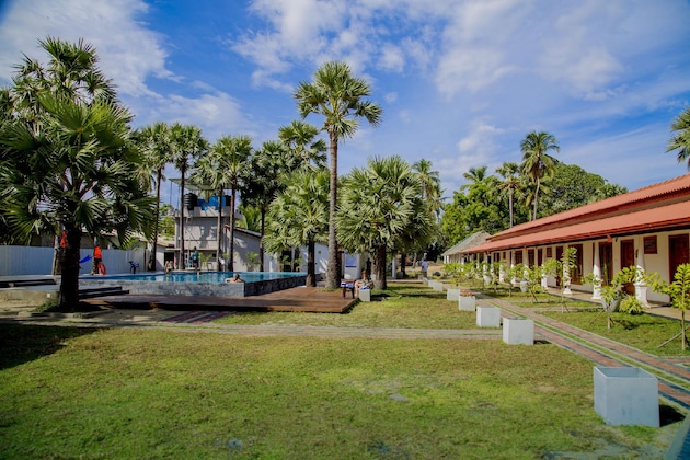 Gallery - Palm Resort Nilaveli
