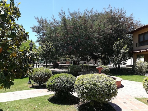 Gallery - Howard Johnson By Wyndham Rinconada De Los Andes