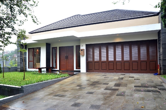 Gallery - Hikari Hill View 7Br Villa With A Private Pool