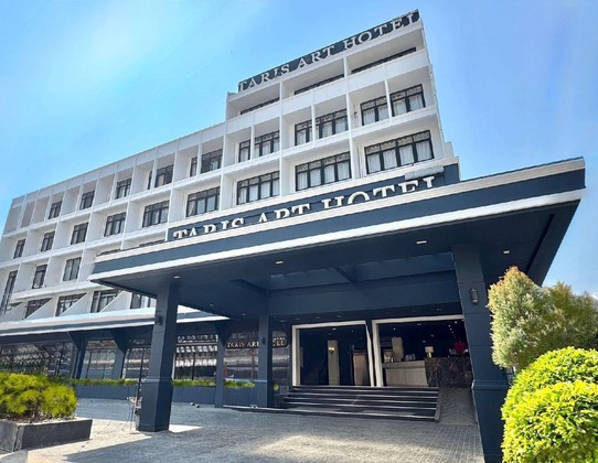 Gallery - Taris Art Hotel Phrae
