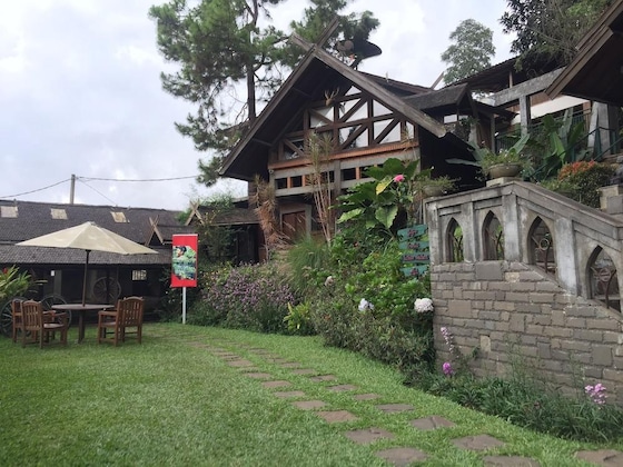 Gallery - Rumah Stroberi Organic Farm And Lodge