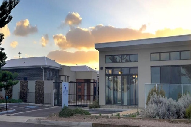 Gallery - Villas On The Bay Kingscote