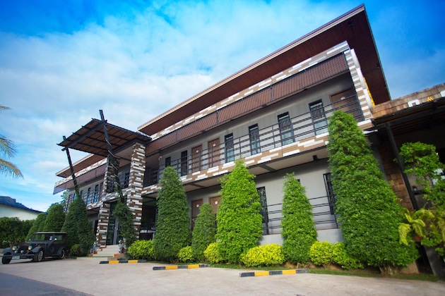 Gallery - The Prince Hotel