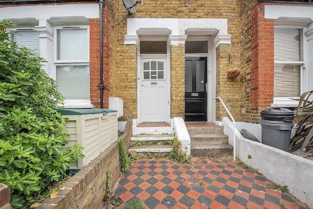 Gallery - Finding My Palace In Tooting