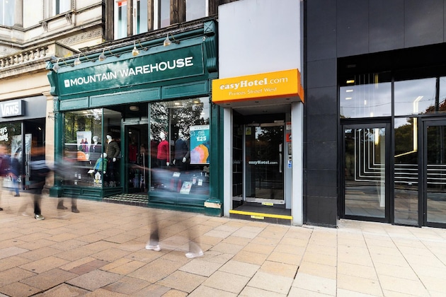 Gallery - Easyhotel Edinburgh