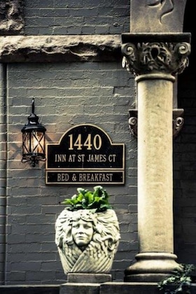 Gallery - Inn At St James Court