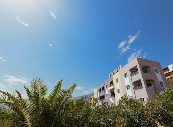 Gallery - Sea View Luxury Apartments