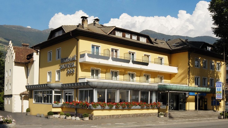 Gallery - Tourist Hotel