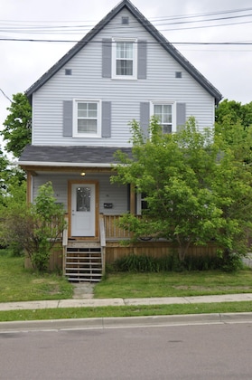 Gallery - Moncton Suites - 81 Maple Street