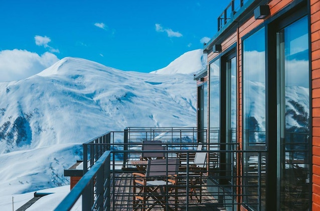 Gallery - Quadrum Ski & Yoga Resort