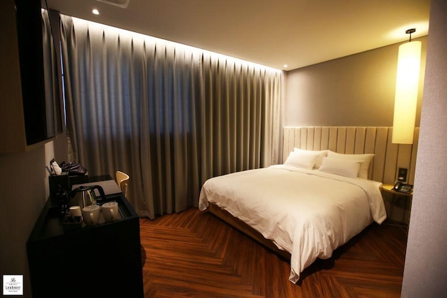 Gallery - Hotel Londoner