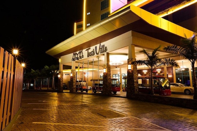 Gallery - Tasik Villa International Resort