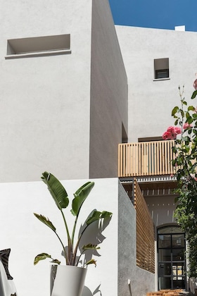 Gallery - Sodium Hotel Boutique