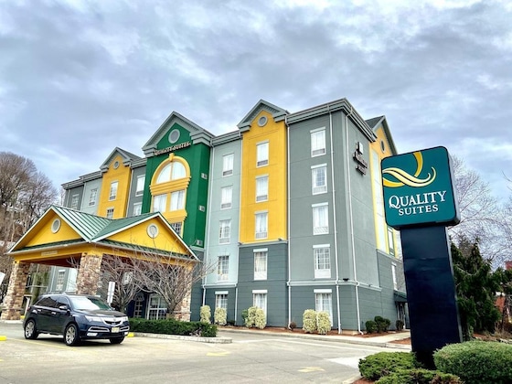 Gallery - Comfort Suites