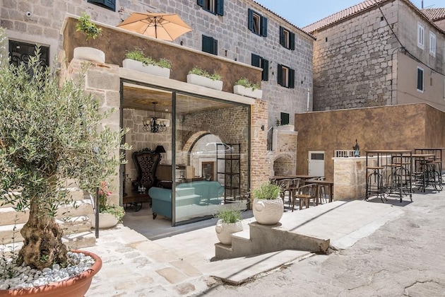 Gallery - Heritage Palace Varos - Mag Quaint & Elegant Boutique Hotels