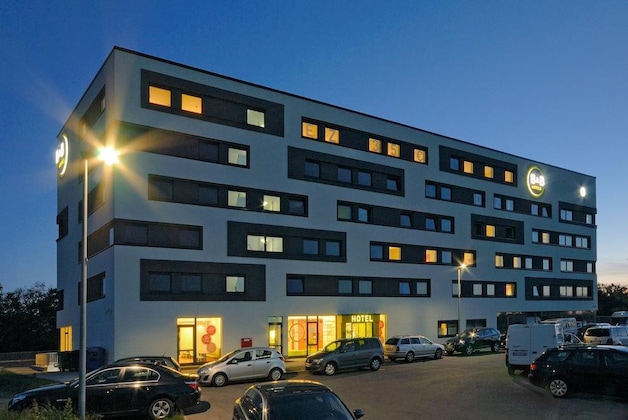 Gallery - B&B Hotel Berlin-Airport