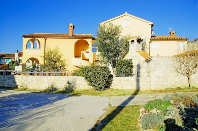 Gallery - Sol Jardin Apartments