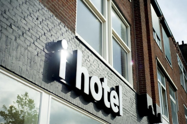 Gallery - I Hotel