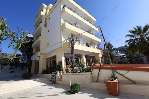 Gallery - Hotel Real