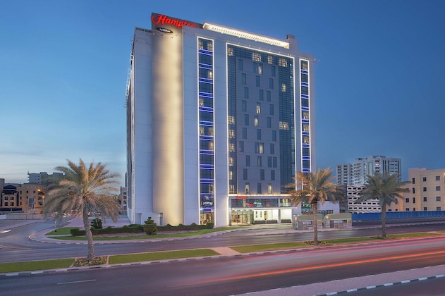 Gallery - Hampton By Hilton Dubai Airport