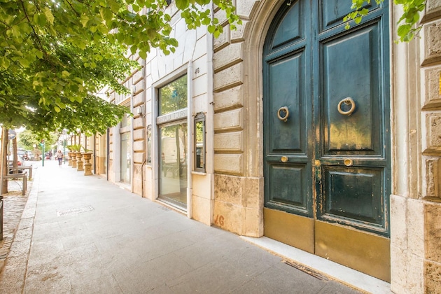 Gallery - Suite In Rome Veneto