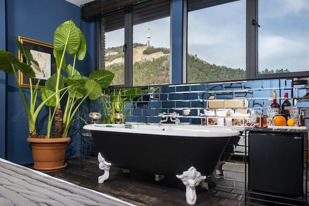 Gallery - Communal Hotel Sololaki