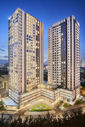 Gallery - Oakwood Residence Saigon