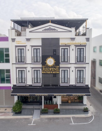 Gallery - Redpine Boutique Hotel