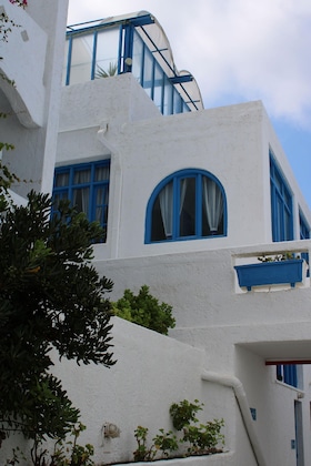Gallery - Bluu Bahari Ee