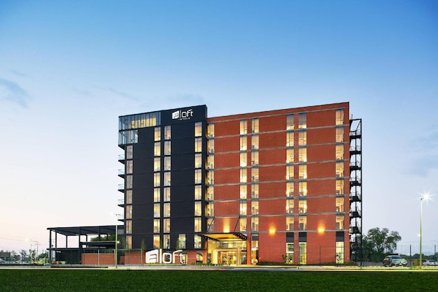 Gallery - Aloft Celaya