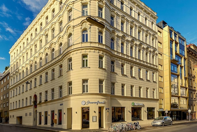 Gallery - H+ Hotel Wien