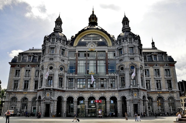 Gallery - Hampton By Hilton Antwerp Central Station