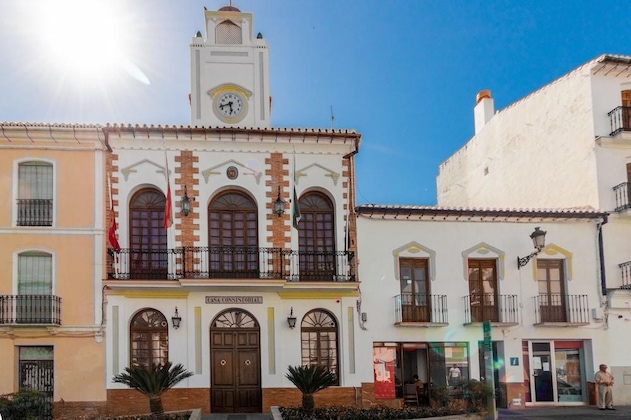 Gallery - Sitito Escribano Apartment