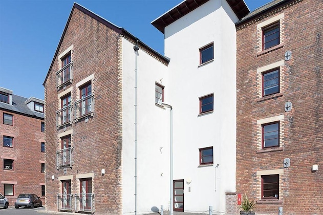Gallery - Elliot Suite No2 - Donnini Apartments