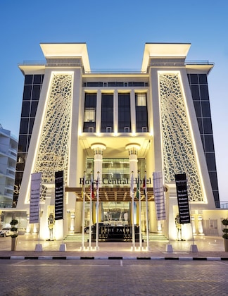 Gallery - Royal  Central  Hotel  and  Resort  – The Palm