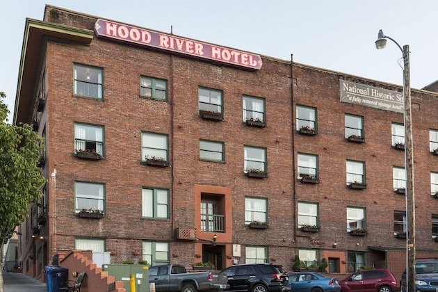 Gallery - Hood River Hotel