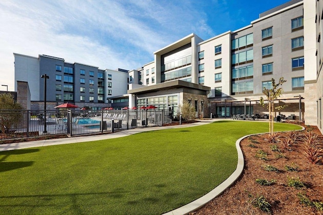 Gallery - Homewood Suites By Hilton Long Beach Airport