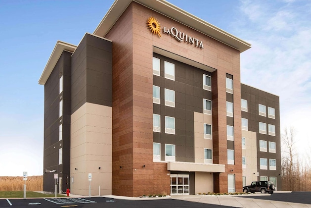 Gallery - La Quinta Inn & Suites By Wyndham Buffalo Amherst