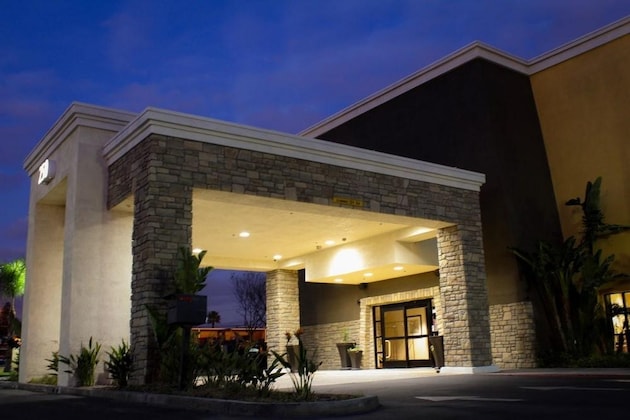 Gallery - Hampton Inn