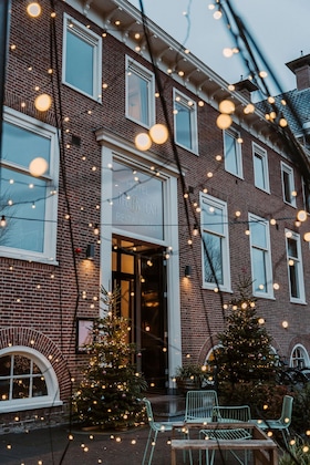 Gallery - The Anthony Hotel