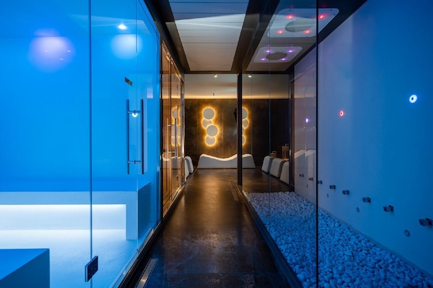 Gallery - Dan Hotel