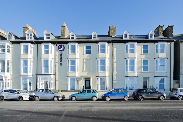 Gallery - Premier Inn Aberystwyth