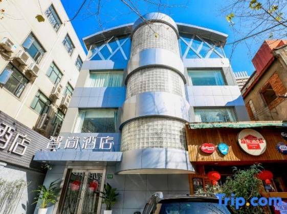 Gallery - Zhotels Shanghai West Nanjing Road Westgate Mall