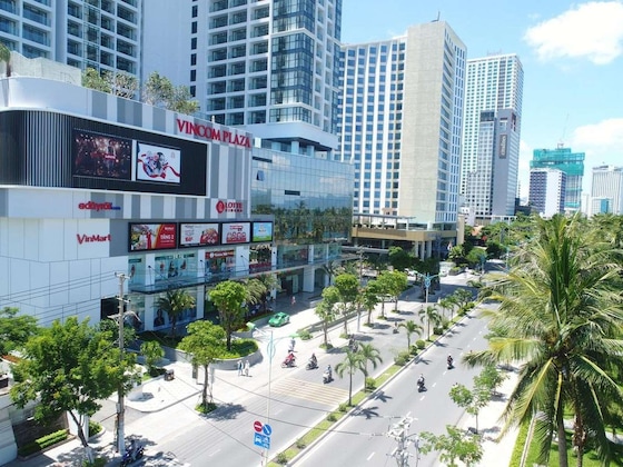 Gallery - Vinpearl Beachfront Nha Trang